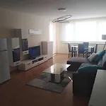 公寓 Noks First Line Seaview 圣弗拉斯